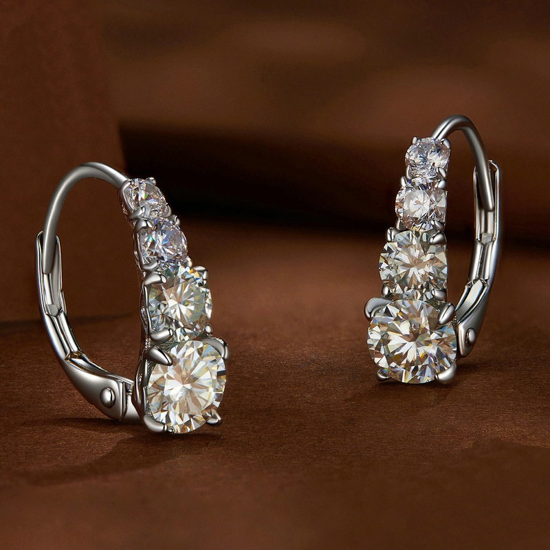 S925 Silver 1.8CT Moissanite E - đánh giá và giá Men Accessories Earrings