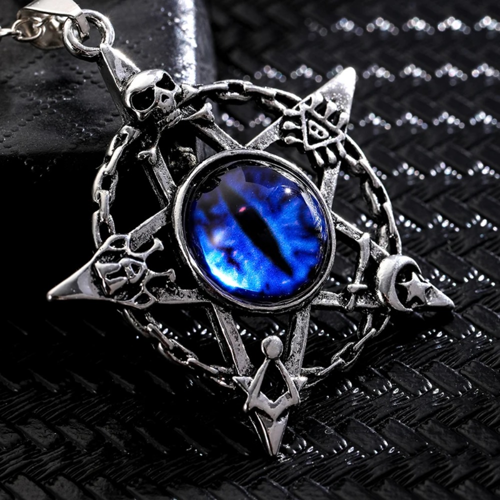 Five pointed star shaped devil - đánh giá và giá Men Accessories Necklace
